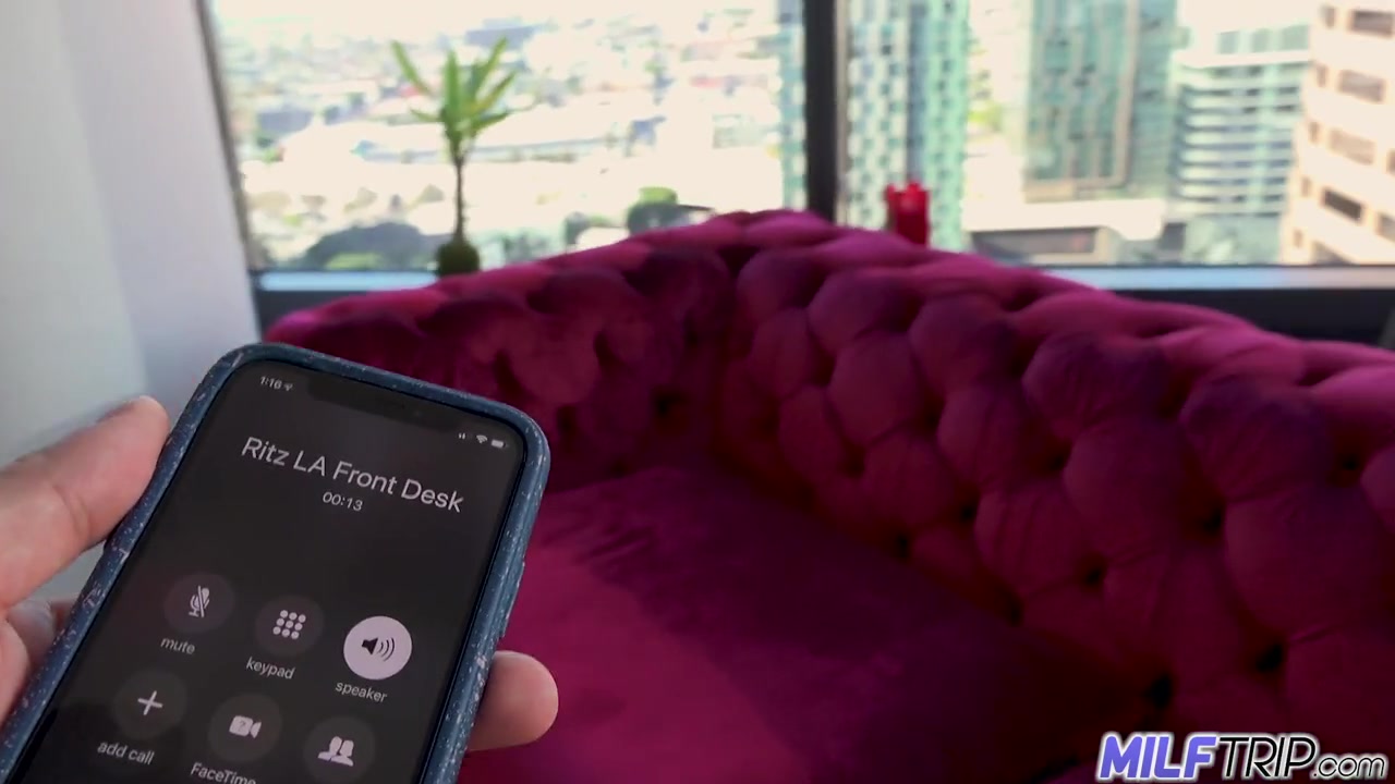 Pepper's MILF Hotel-Fuck - MilfTrip