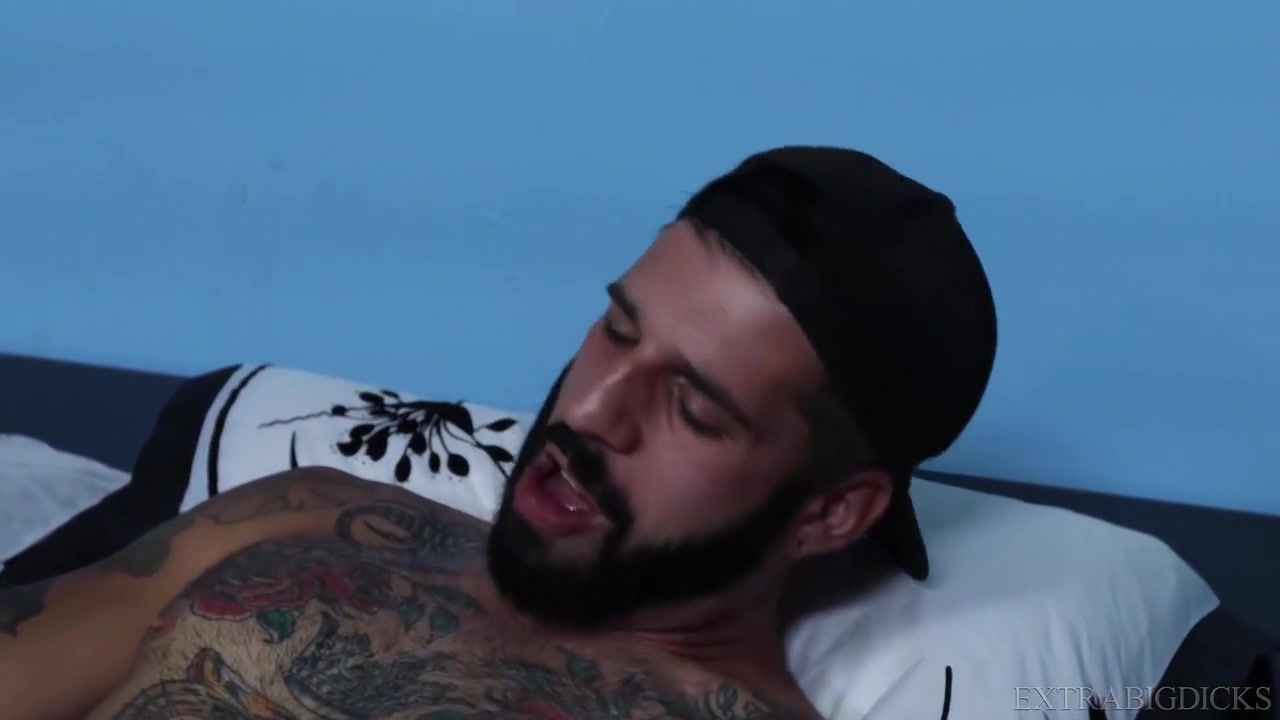 Justin Eros And Romeo Davis - Smooth And Tatted: A Gay Love Affair