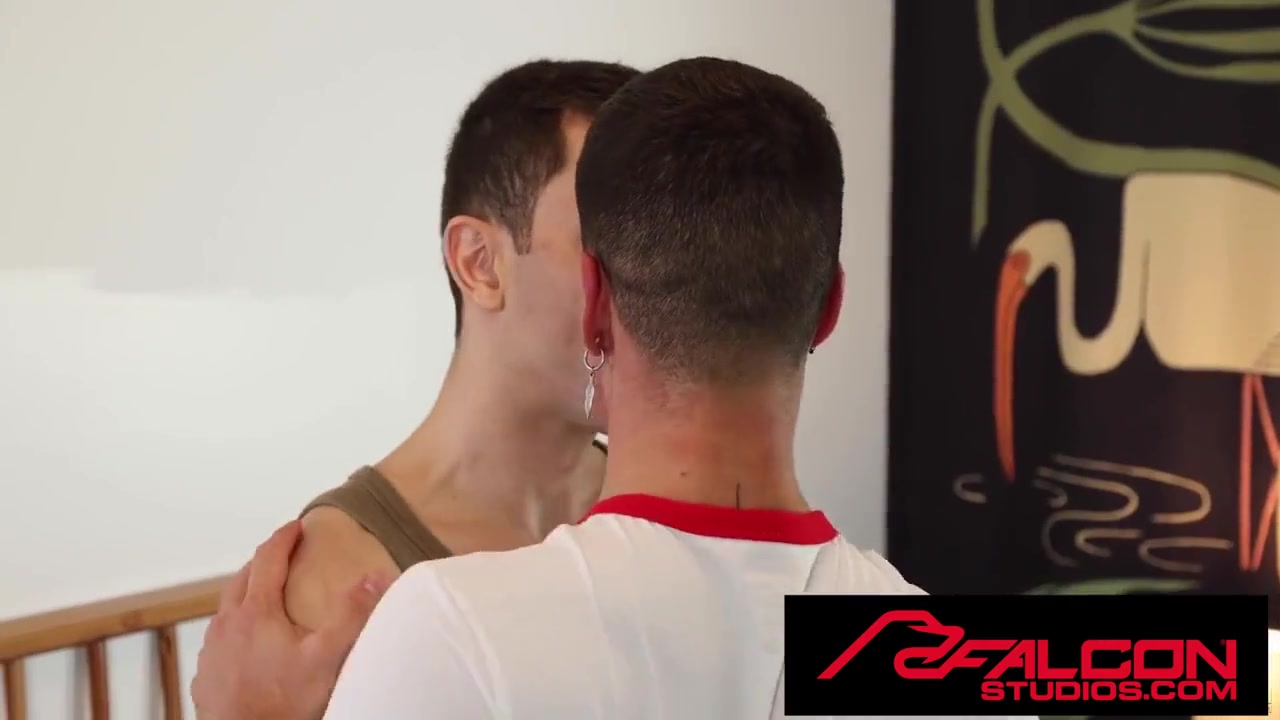 Ro Reyes And Alexander Muller - Gay Exciting 70s Jock Barebacking Hard