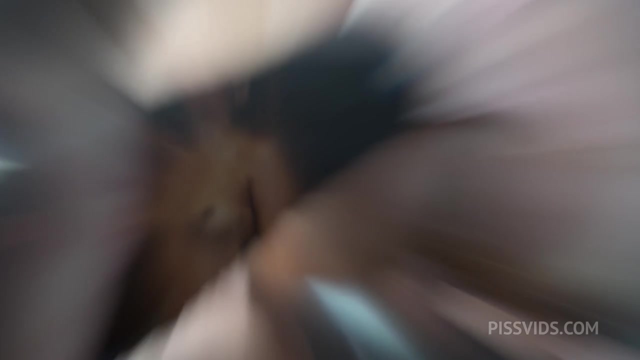 Real Life Porno 24: Sara Isabelle. - PissVids