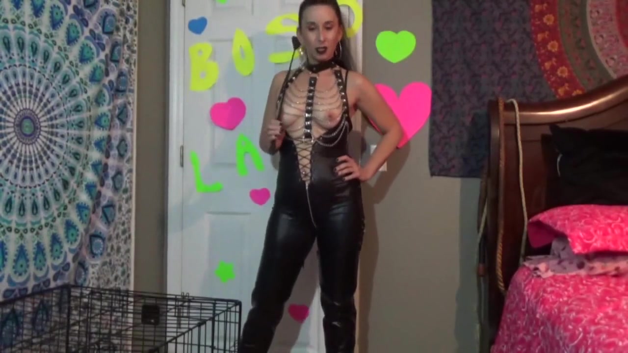 Solo mistress wearing latex shows her tits while talking dirty by Femdom Austria