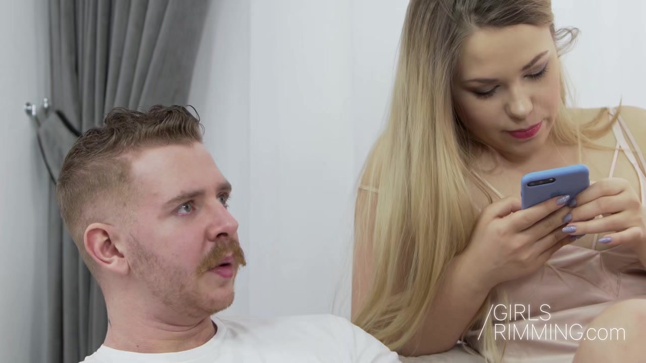 Hot Blonde Sevaggia giving a sloppy rimjob and get it to her ass