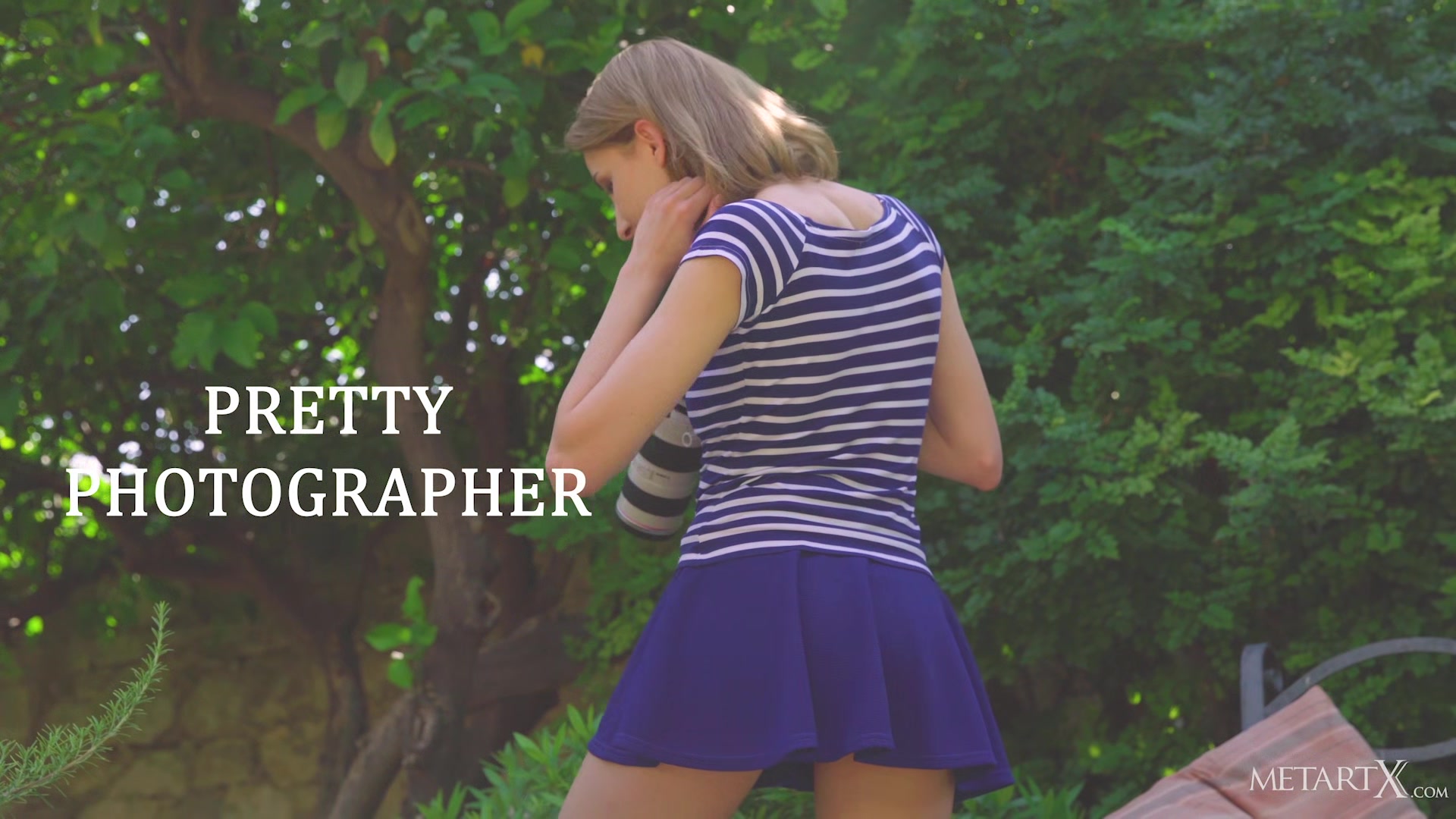 Pretty Photographer 2 - Lea Rose - MetartX