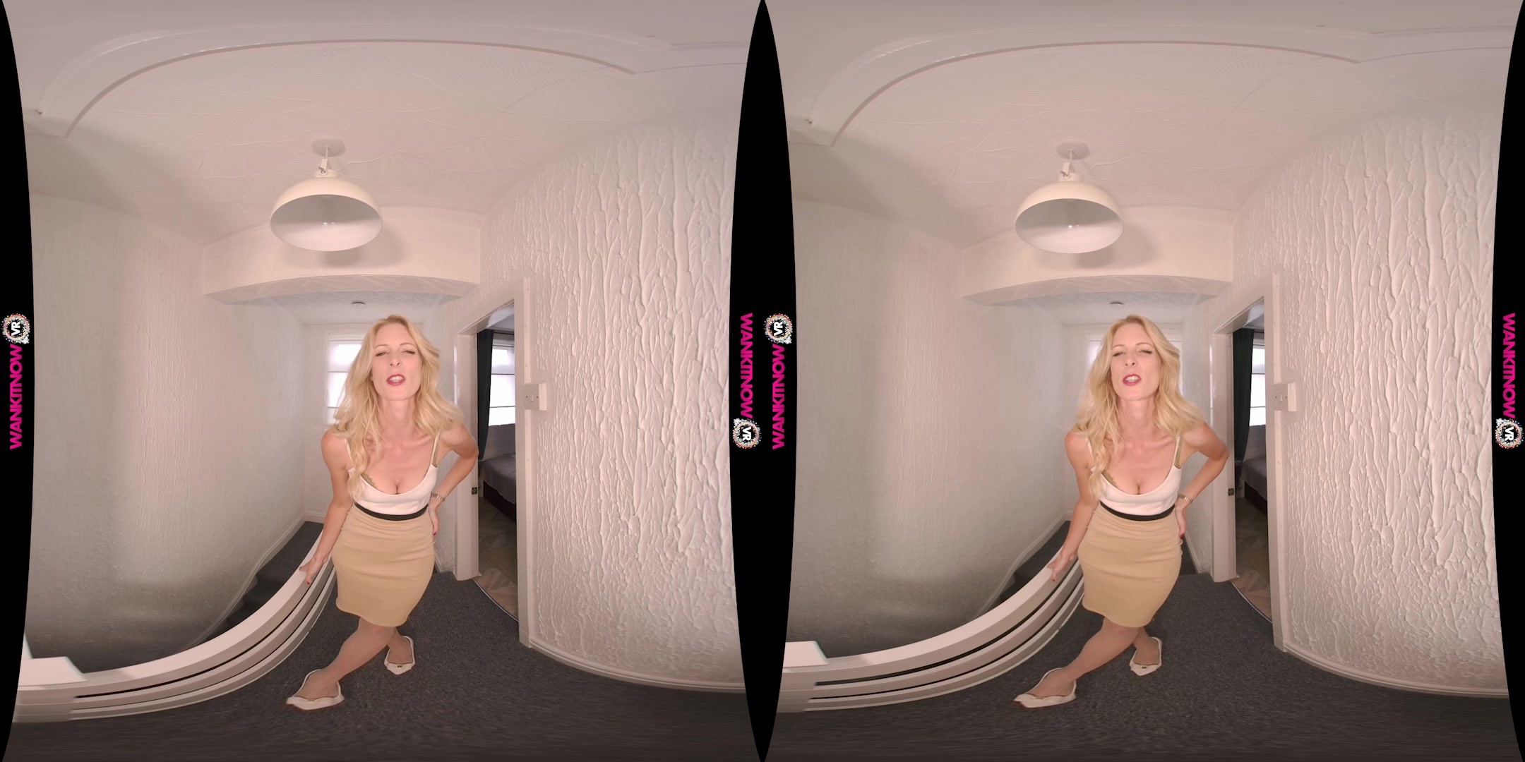 Seducing Step Dad featuring Leah - WankitNowVR