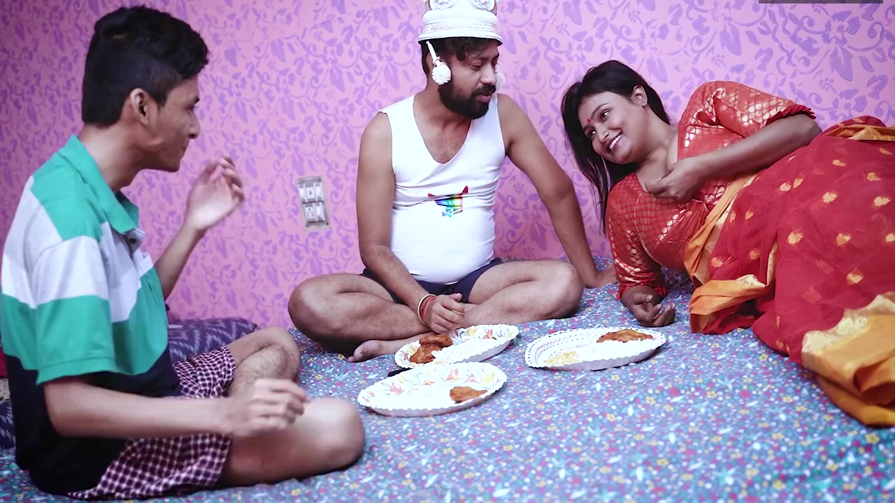 Omg Padosh Ki Bhabhi Ki Thukai Dewar Aur Jawan Virgin Launde Ke Sath Hindi Audio