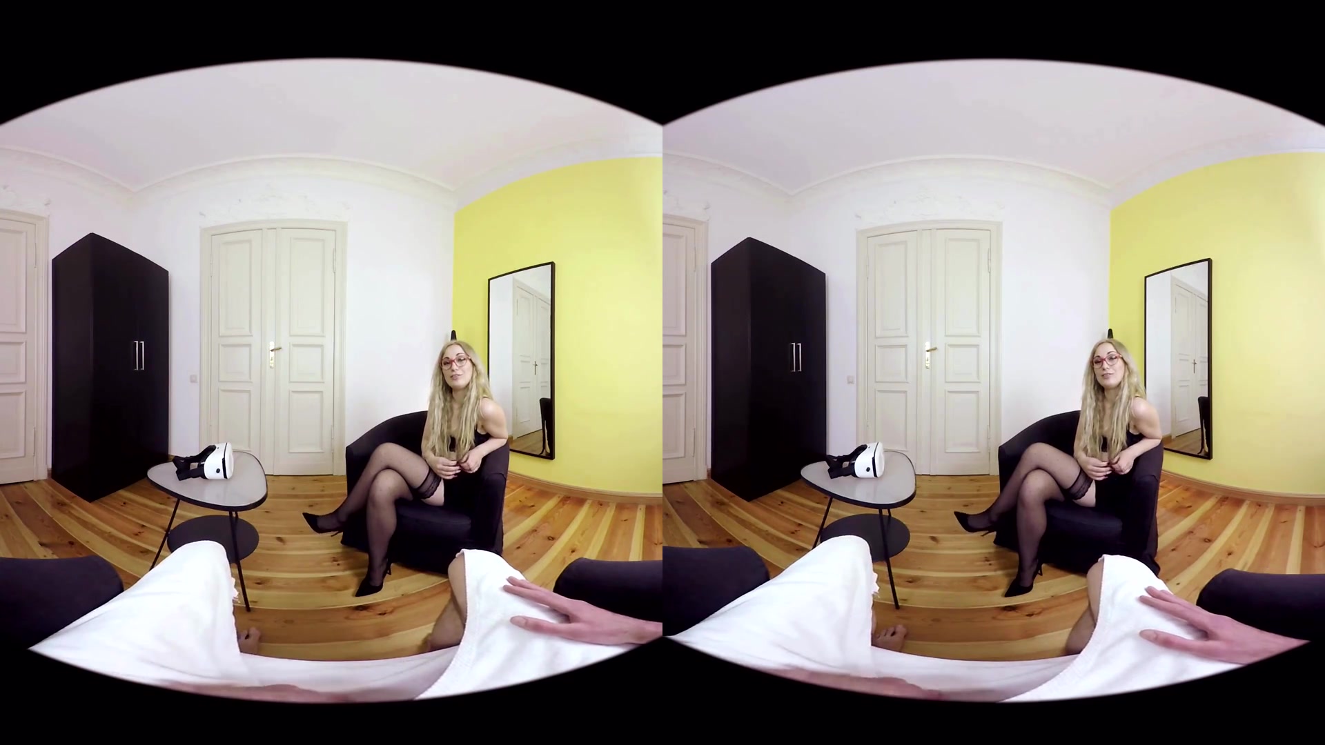 in Blondes Double Blowjob - VRConk