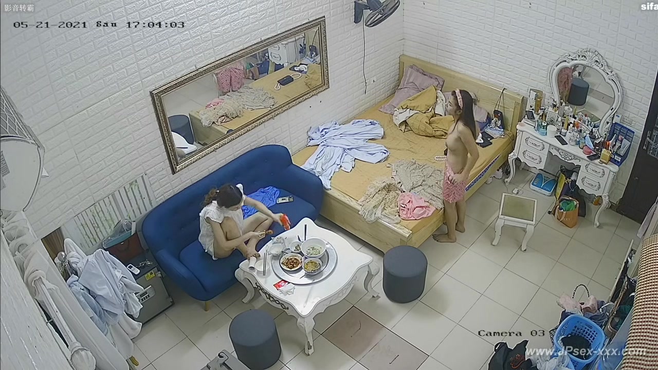 chinese girls dormitory.3