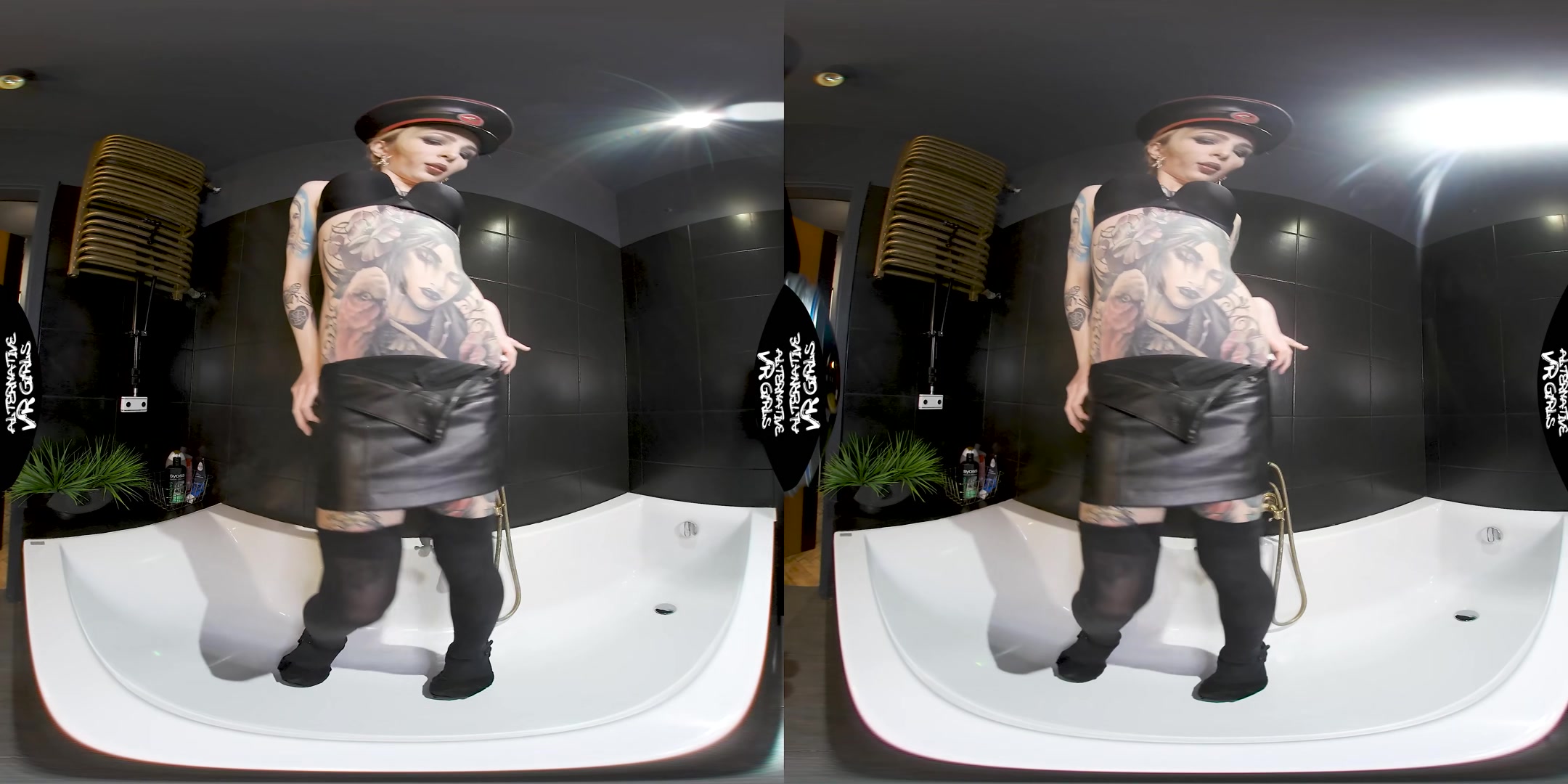 Red Army Mistress - AlternativeVRGirls
