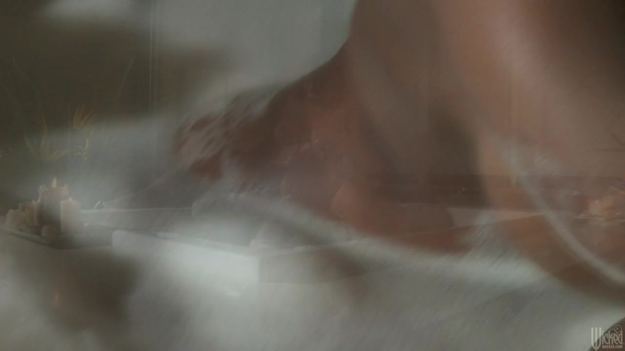 Jada Fire In A Touch Of Seduction, Scene 3
