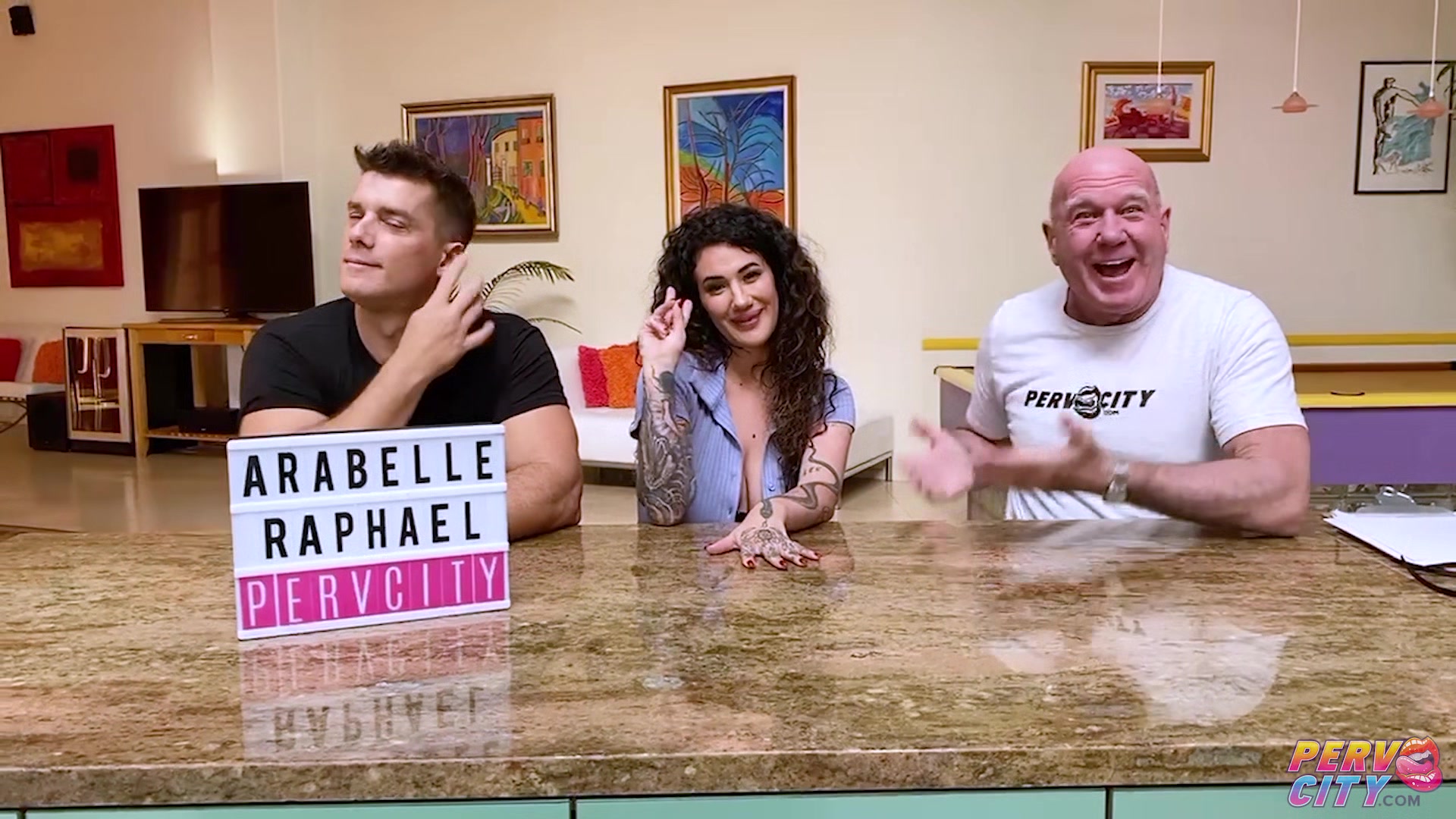 Arabelle Raphael Live