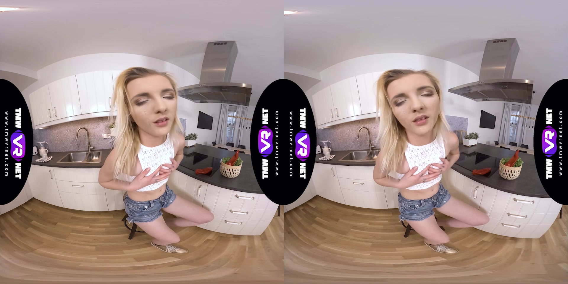 Hot pepper for salad and orgasm - TmwVRnet