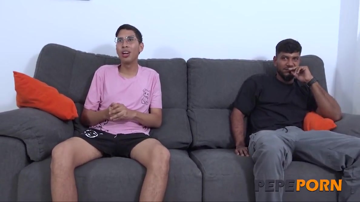 Hot Cougar Euforia Vs. 2 Inexperienced Rookie Dudes. Wanna See Whats Happening Today? - Euforia Diosa