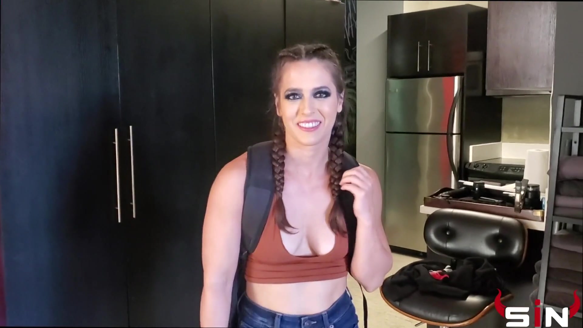 Isin Photoshoot - Sex Movies Featuring I Sin