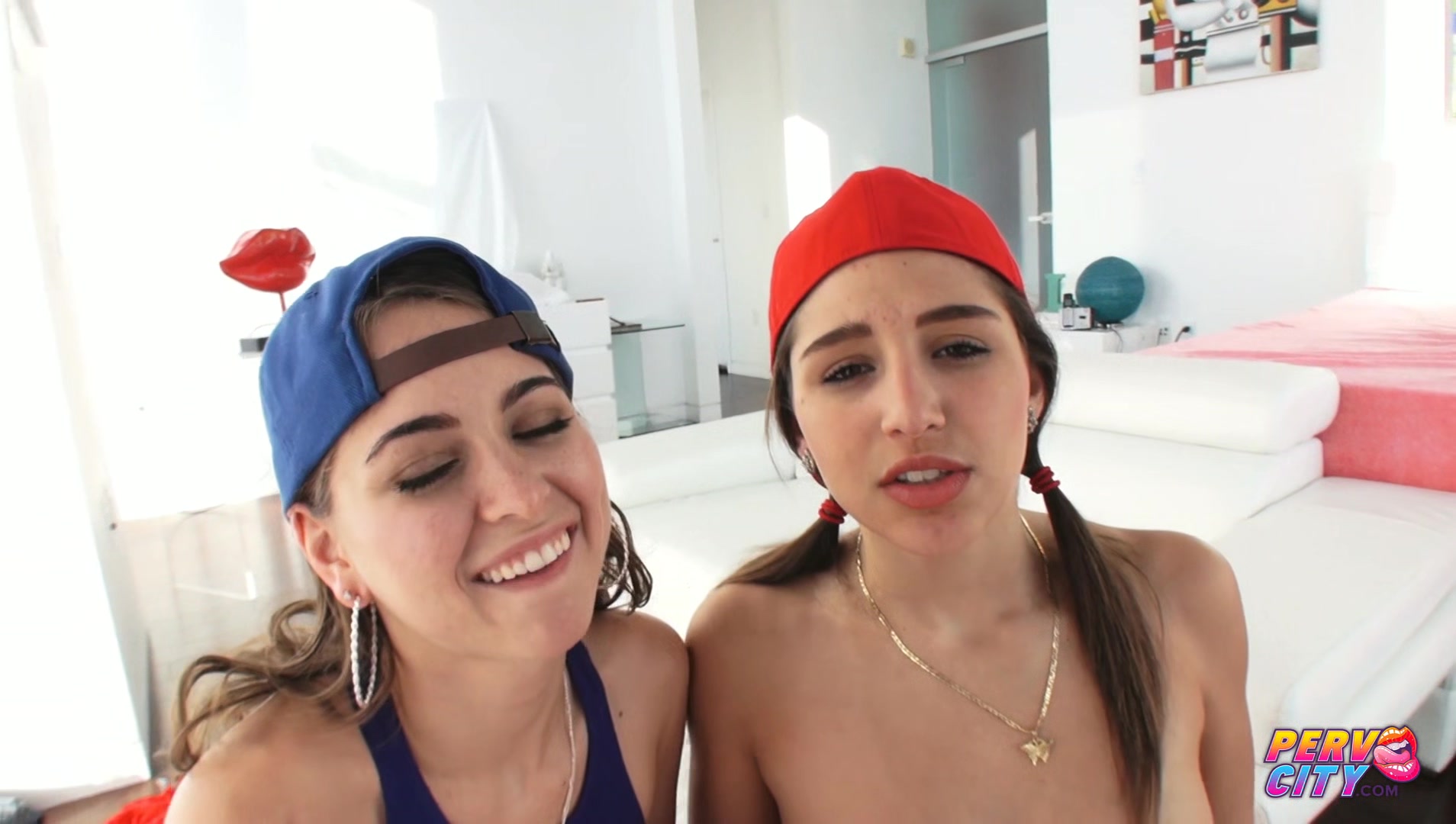 PervCity Abella Danger Riley Reid Double Blowjob
