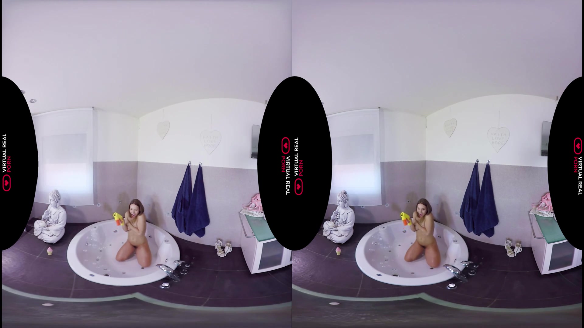 Miguel Zayas Taylor Sands in Soap bubbles - VirtualRealPorn
