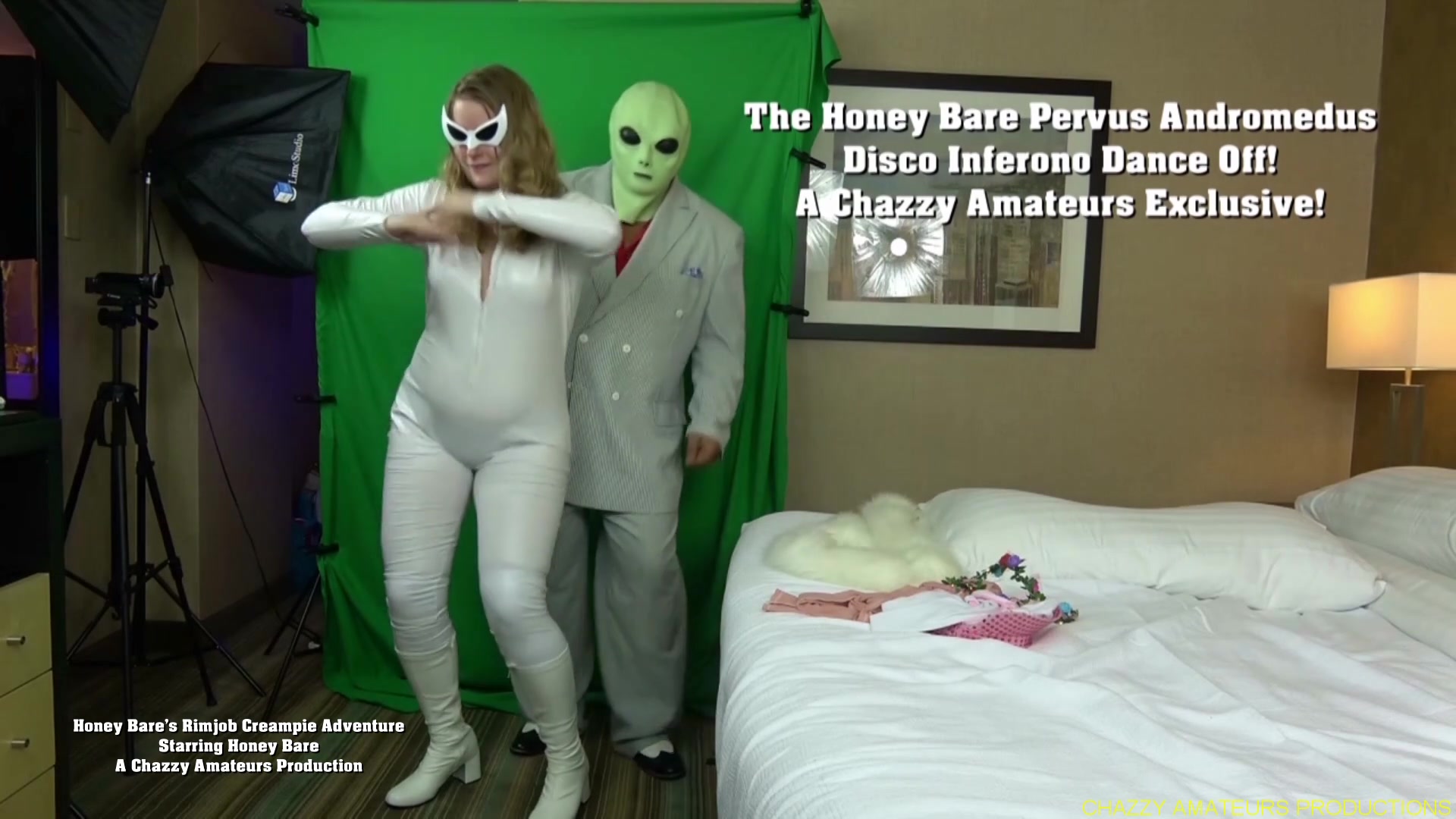 Honey Bare Rim Job Creampie Adventure - Chazzy Amateurs