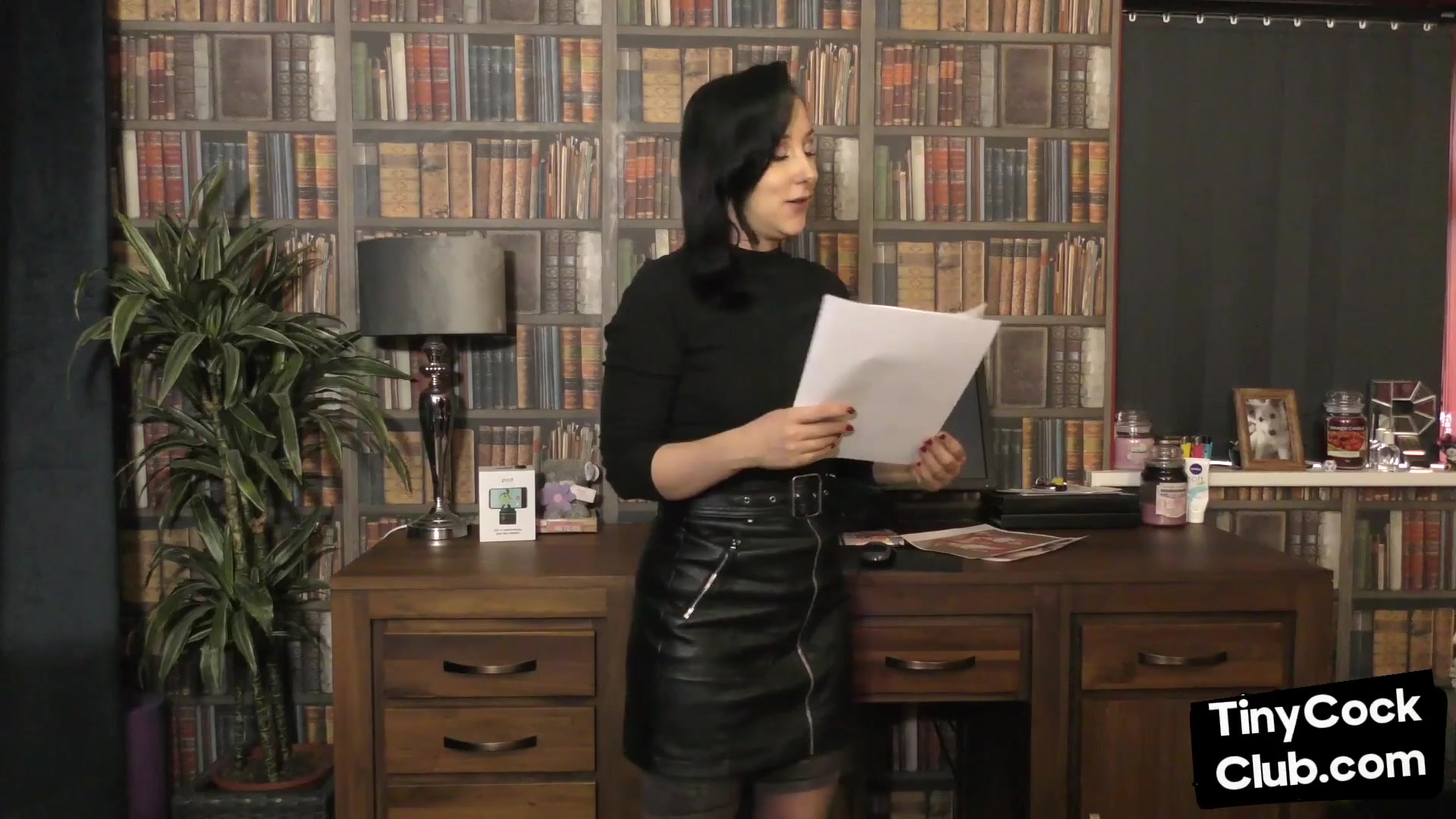 SPH solo leather babe talks dirty about small dicks