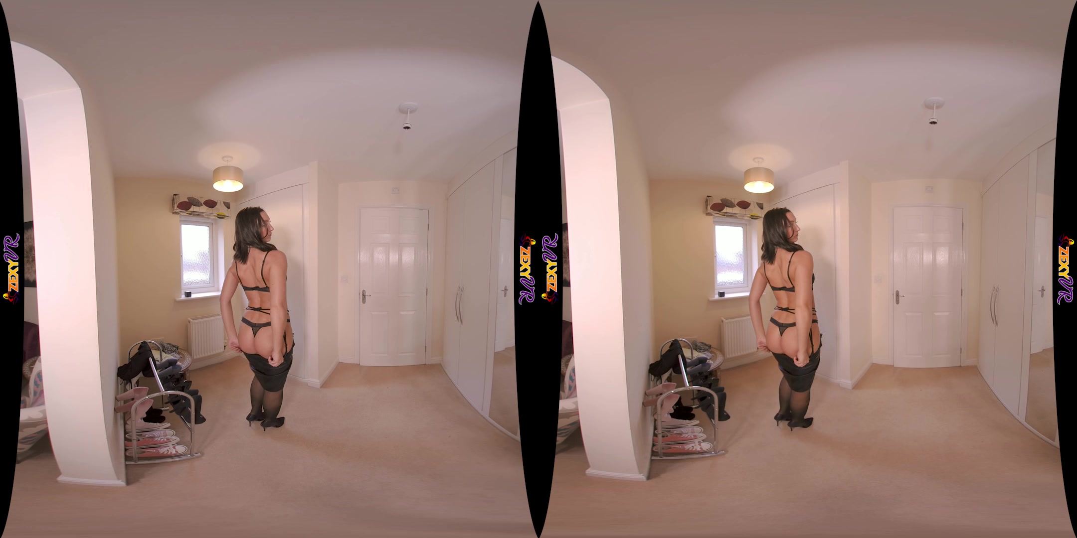 Watch Me Strip featuring Mia J - ZexyVR