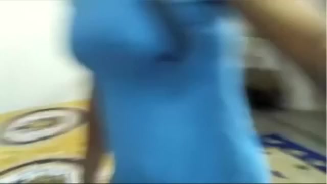 Hot slut masturbates in Indian girlfriend porn video