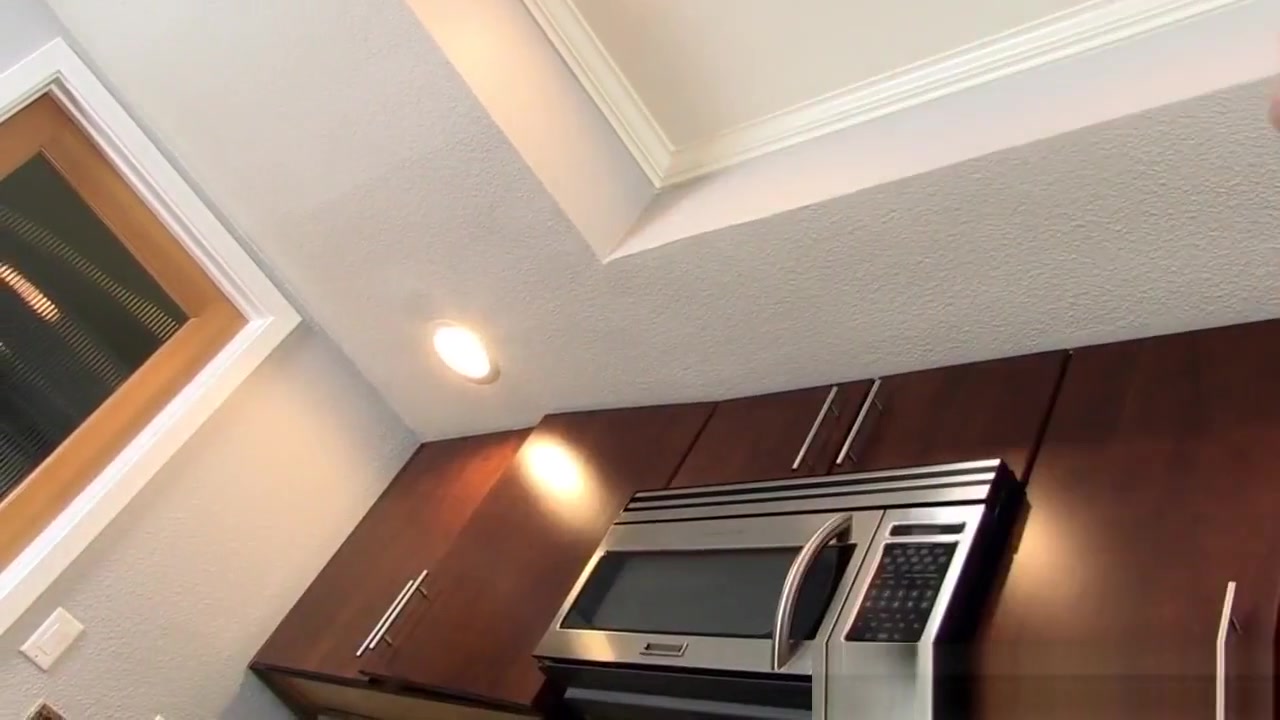 Jizz Mouthed Babysitter