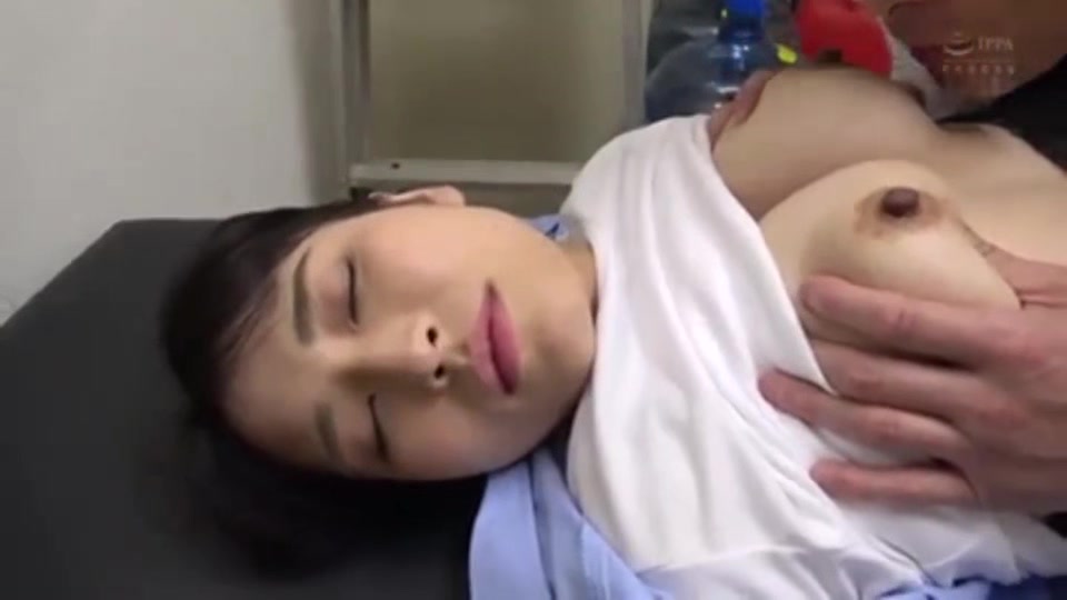 07677 Beautiful woman vaginal ejaculation