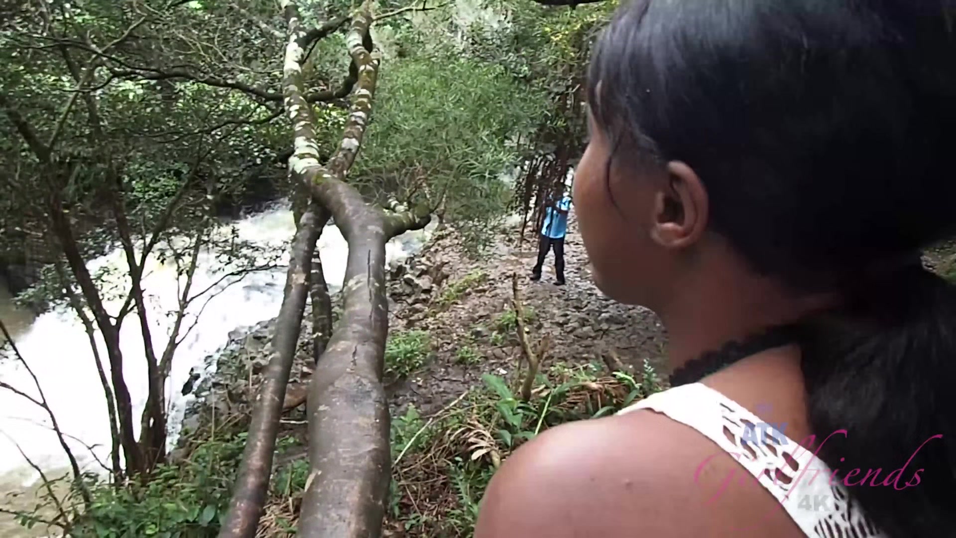 Virtual Vacation In Hawaii With Yara Skye 7/11