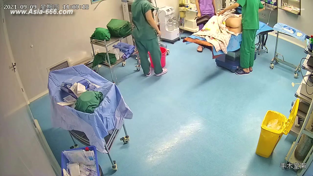 Peeping Hospital patient.12