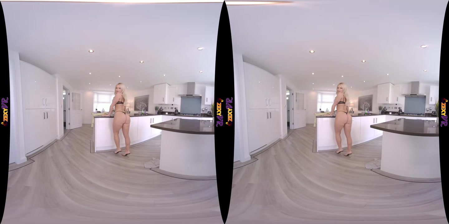 Cooking Something Naughty - ZexyVR