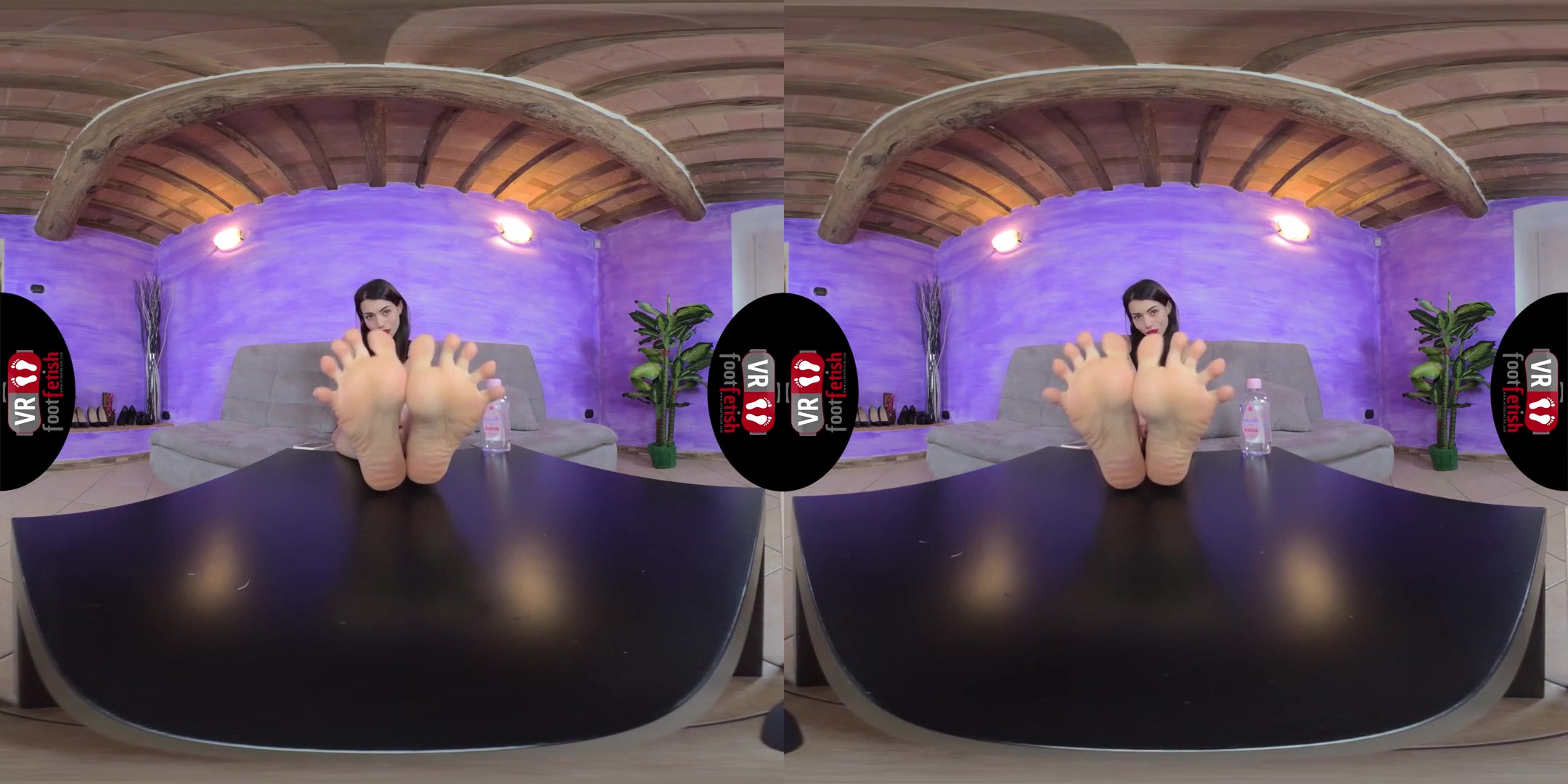 Super-hot Petra Spreads Her Delicious Toes And Wears Transparent Open-toe Sandals; Foot Fetish Virtual Reality Solo