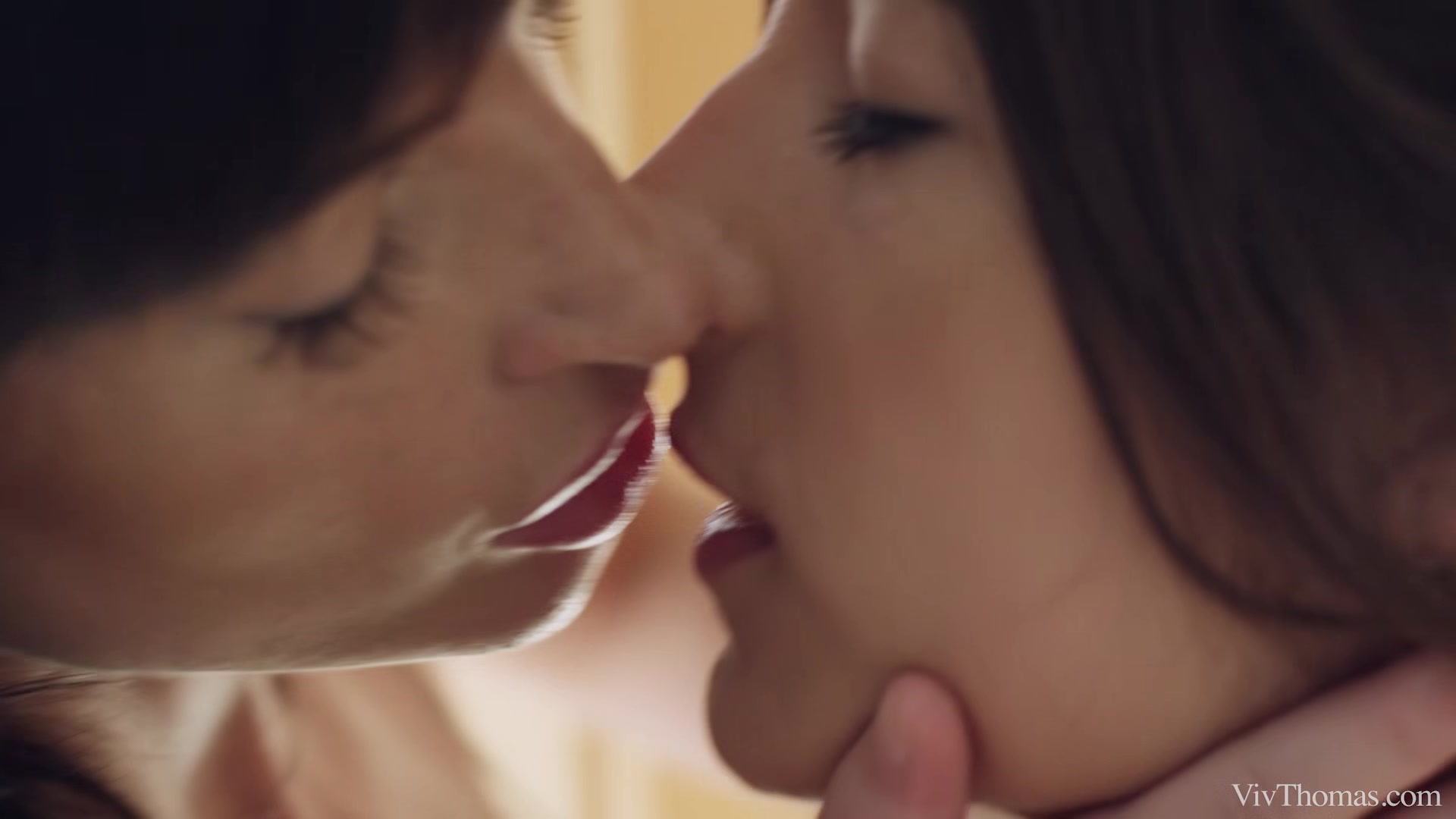Vacancy 2 - Appetency - Ava Courcelles & Ena Sweet - VivThomas