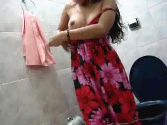 My skinny wife doesn't observe my amateur camera