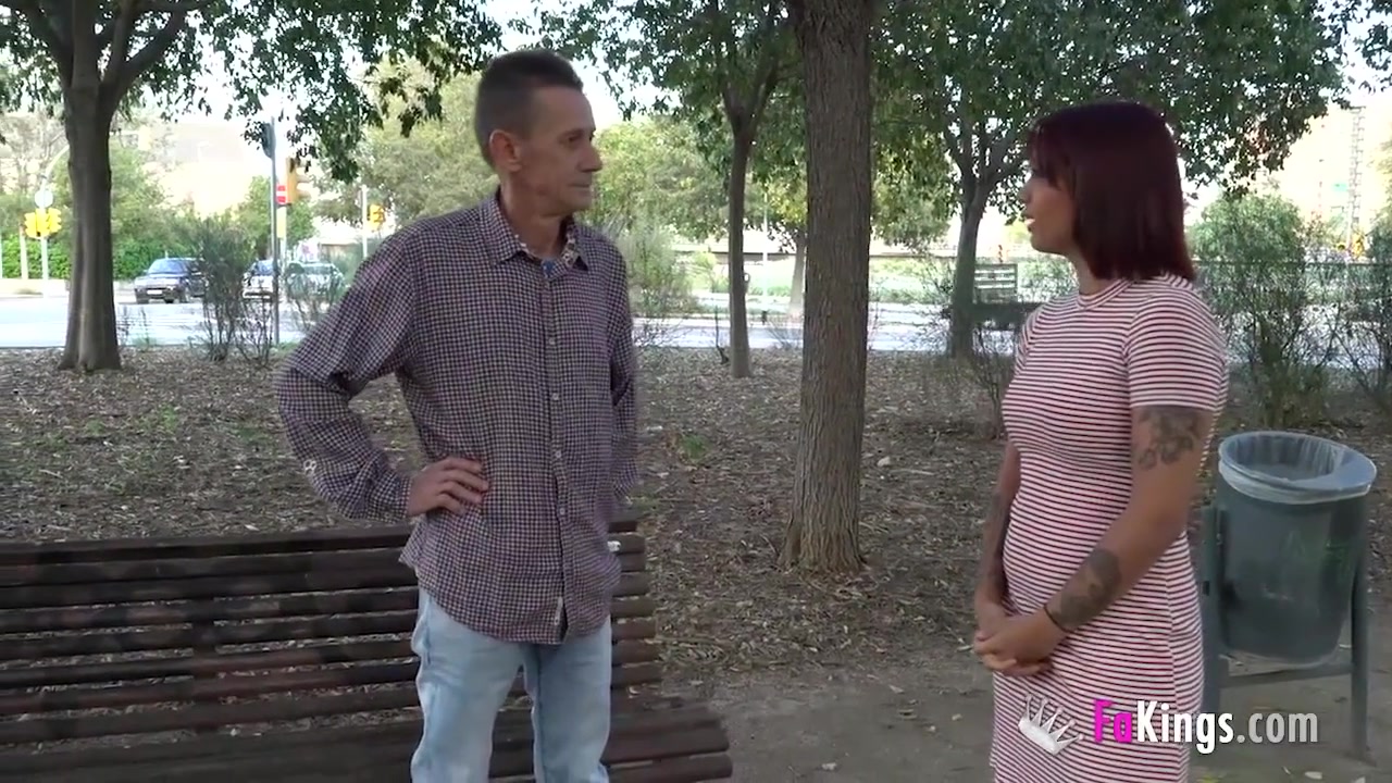 She Has Her First Old Man Porno. Valeria Loves Any Of Cocks