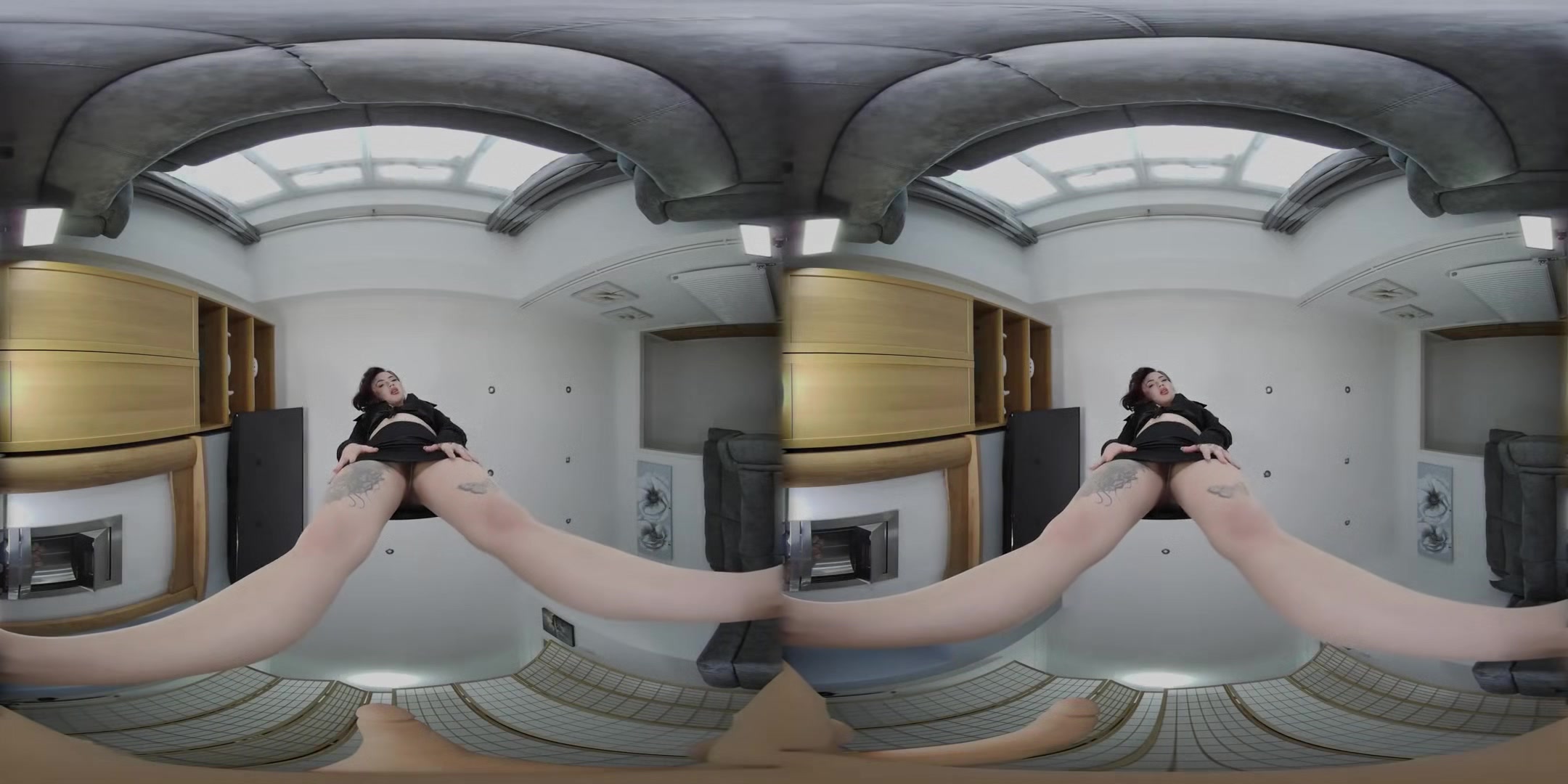 Facesitting In Nylons