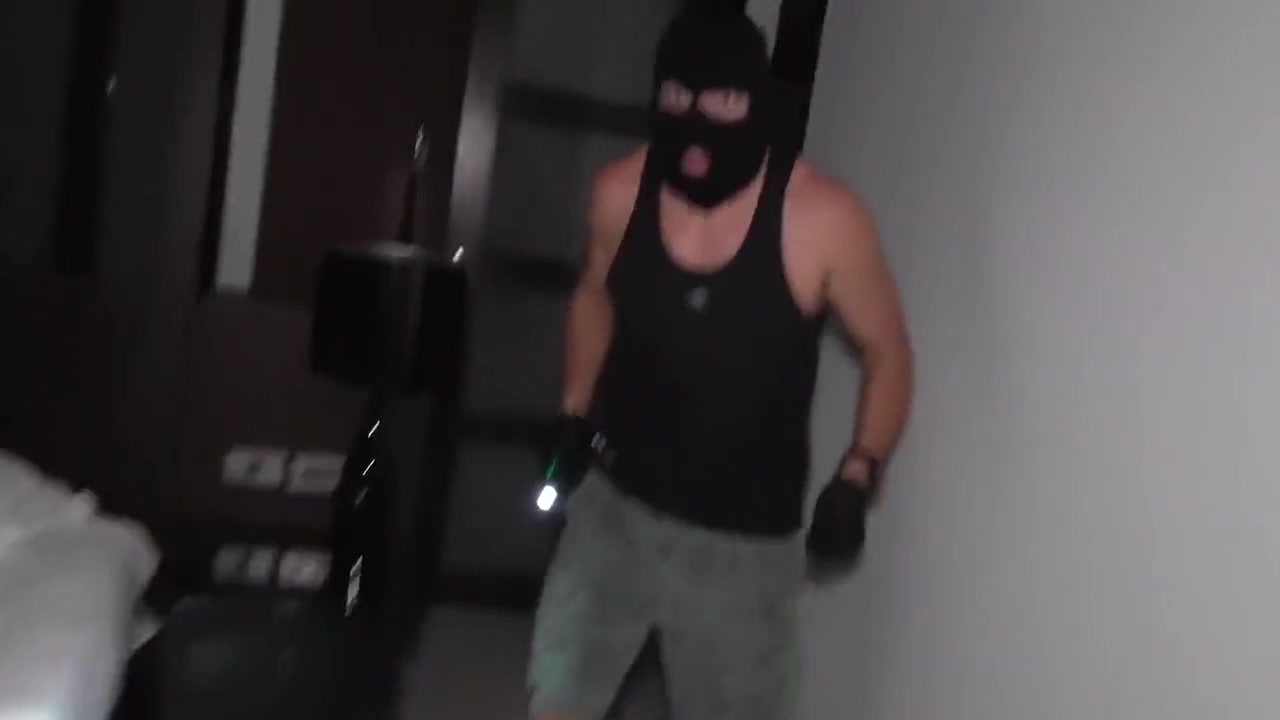 After Robbing House Man Fucked The Petite Owner Hard And Cum In Her Tight Pussy! Creampie