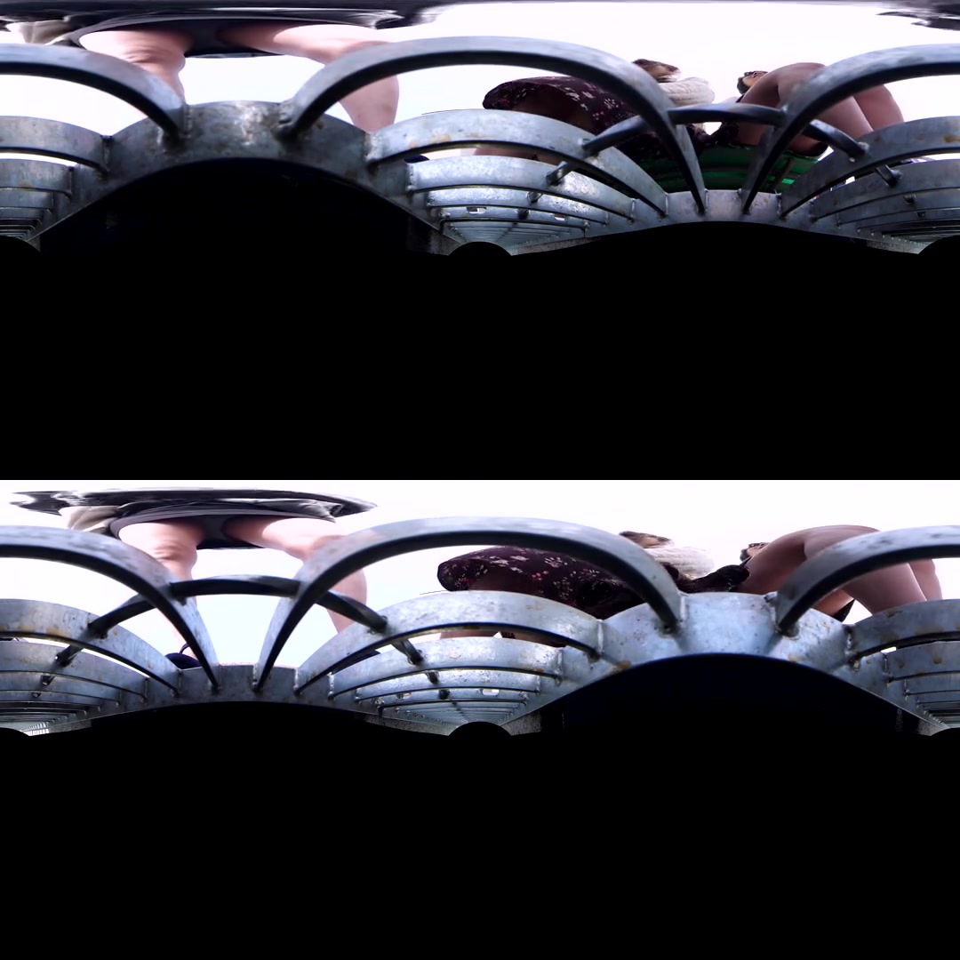 Upskirt Through Gutter VR 2 1 - TMAVR