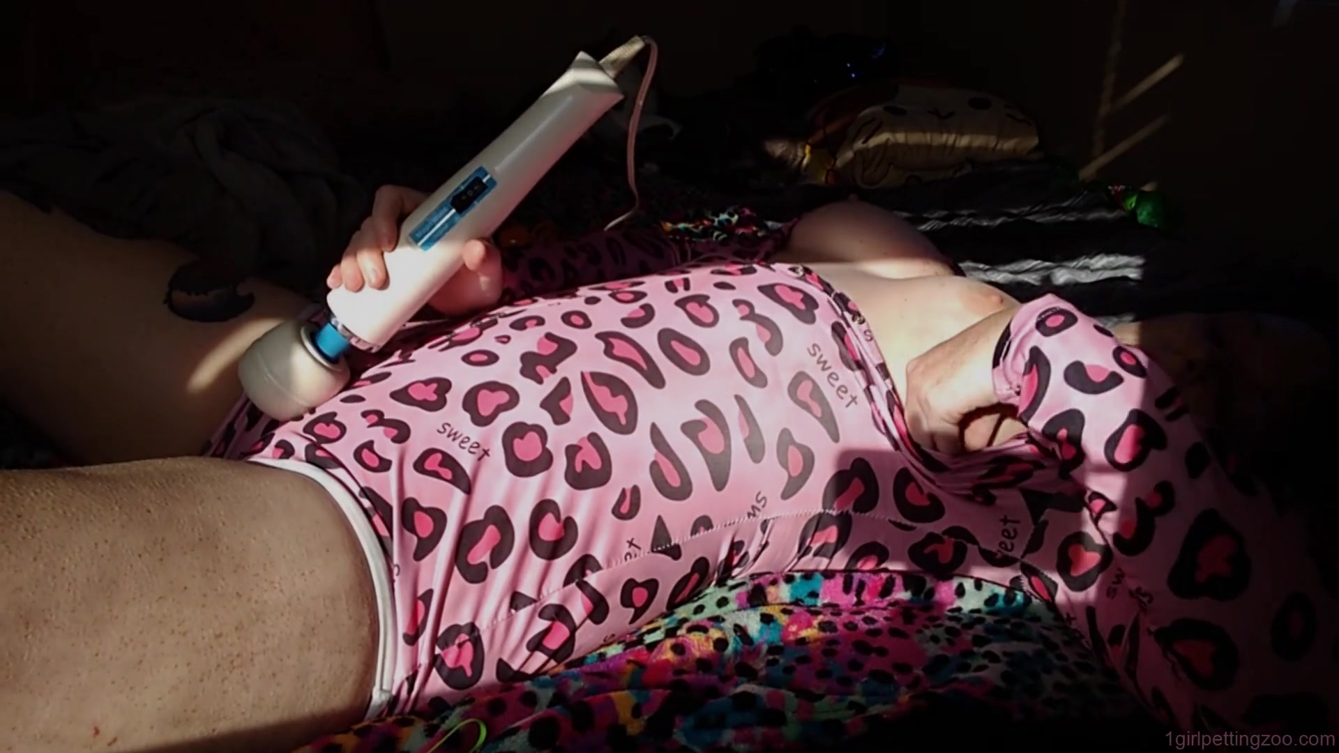 Tits Out Hitachi Edging Torture - Ladythetramp