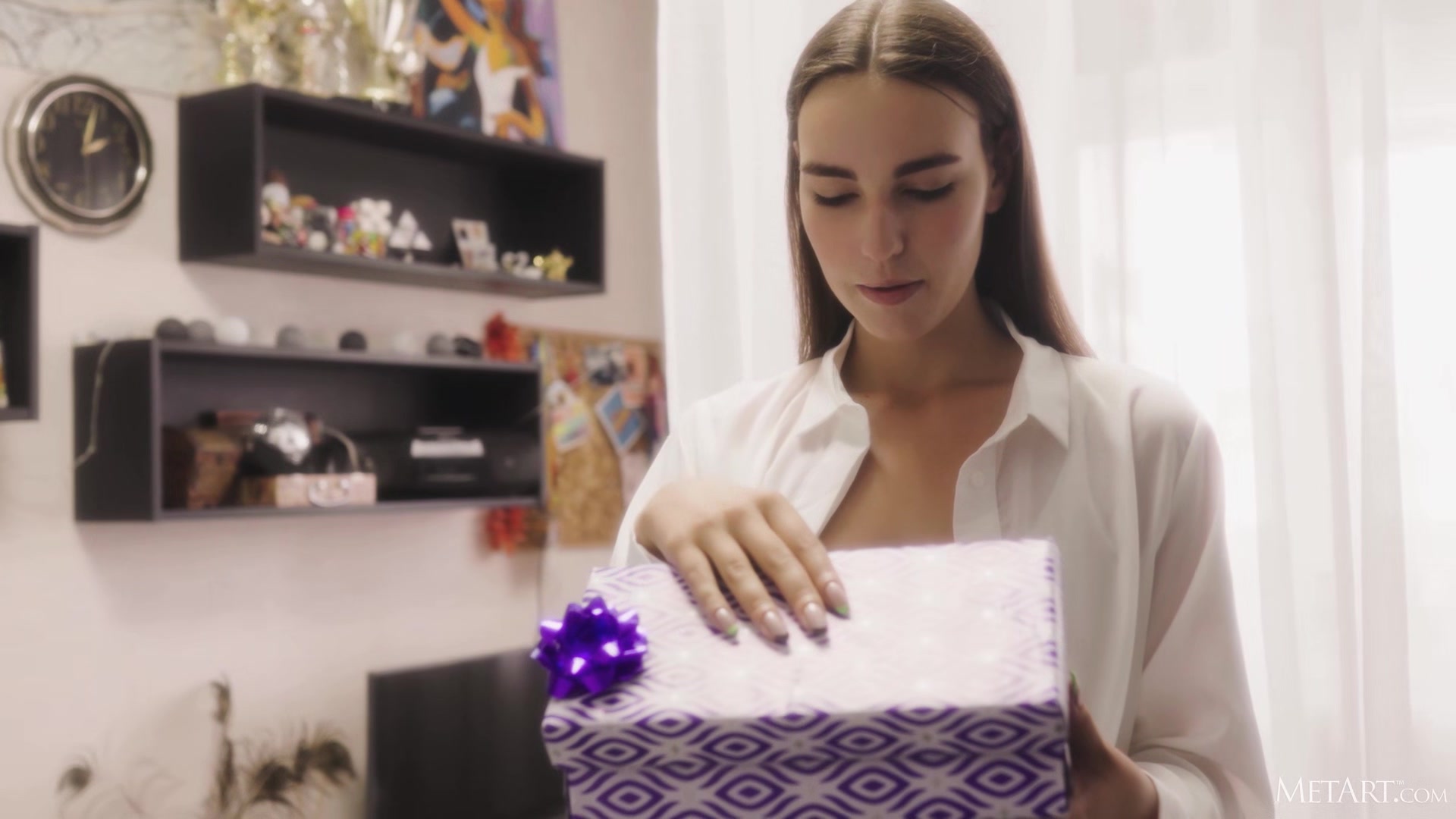 Present - Erika Luchini