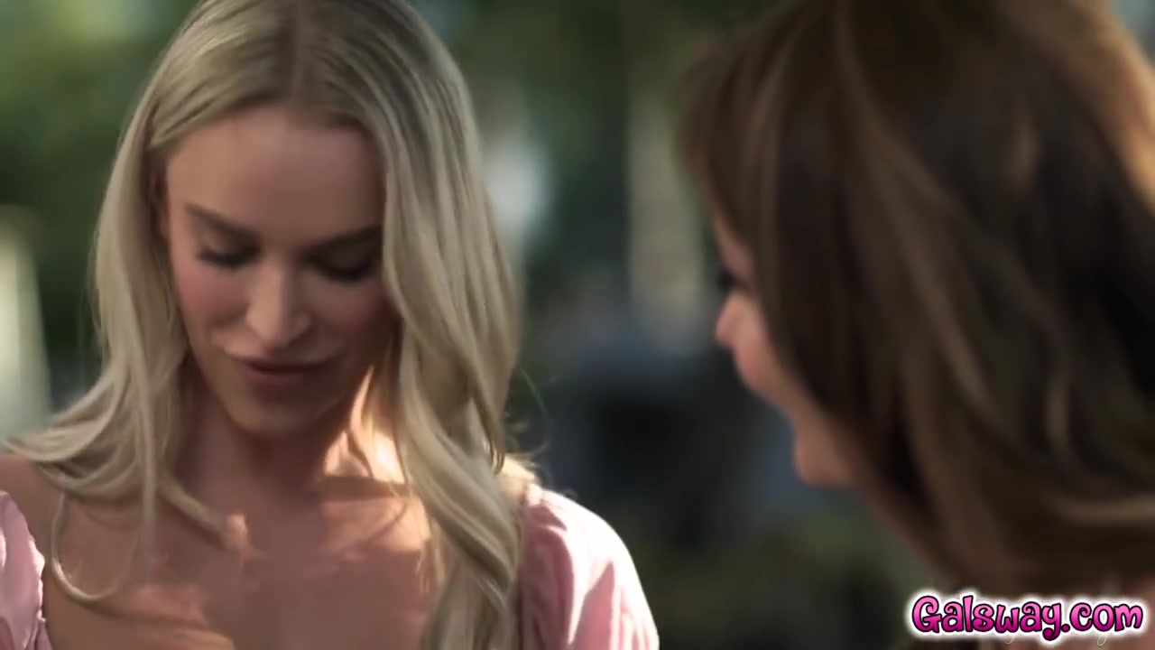 Adria Rae And Emma Hix In This Is Pretty Amazing And 1st Lesbian Sex Scene!