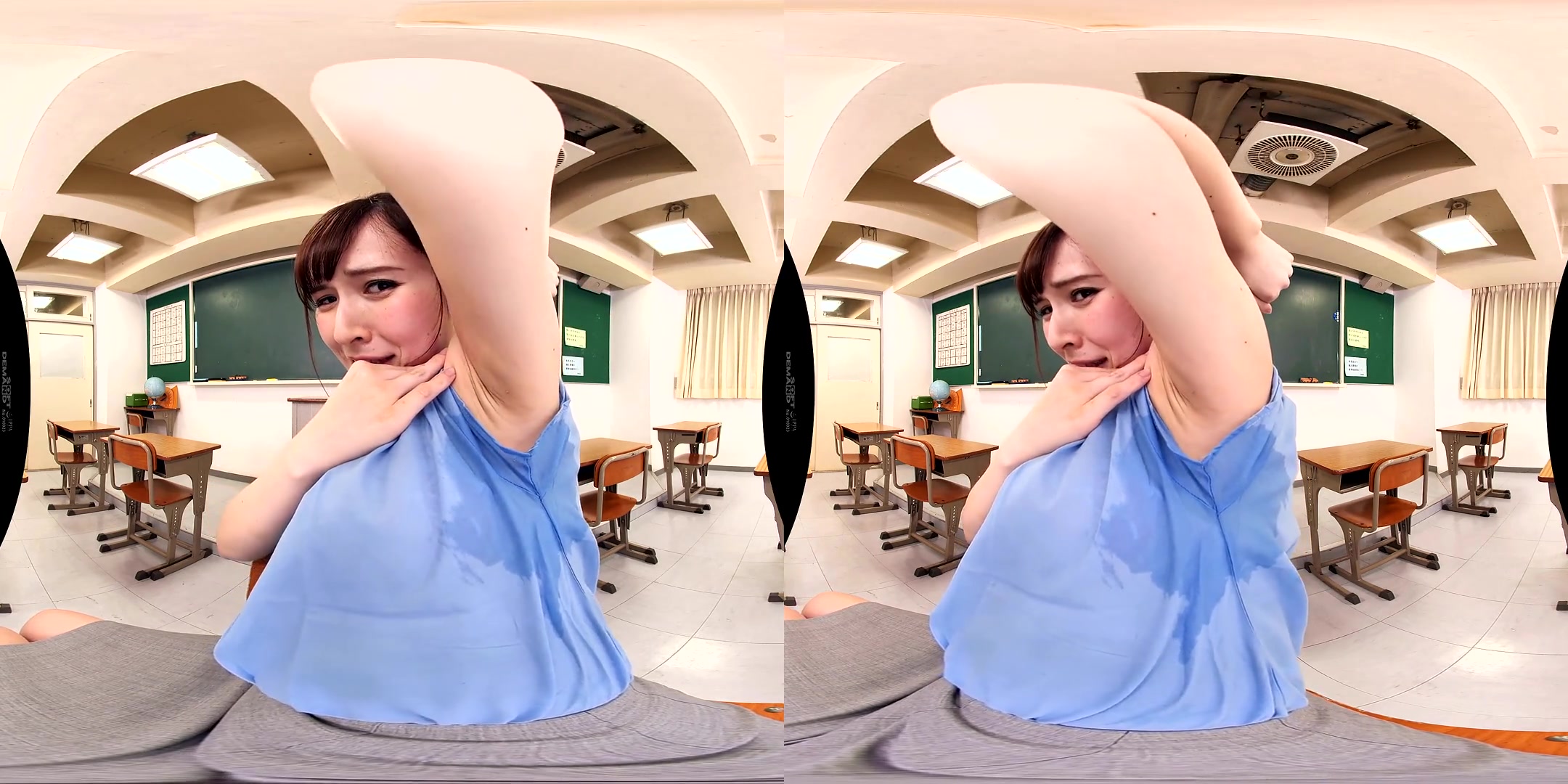 Can I Lick your Armpits? - Japanese Babe Fetish VR Video