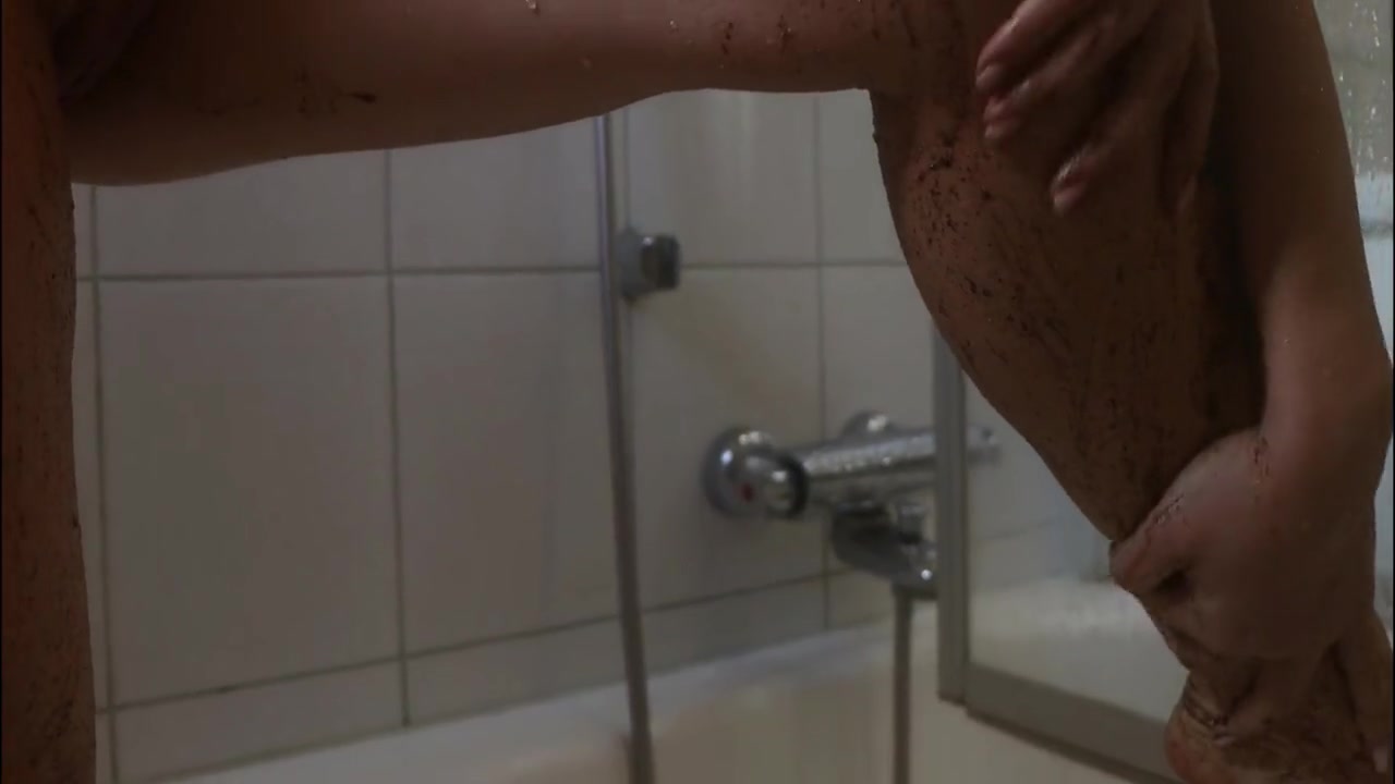 Sexy Redhead Beauty Rubs Herself With Coffee In The Shower