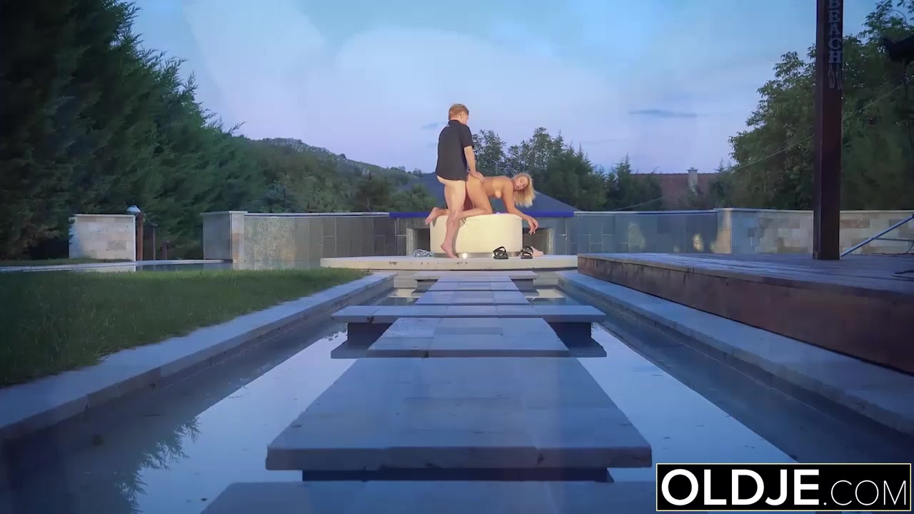 Valentines Day Grandpa fucks teen 18+ pussy gets blowjob