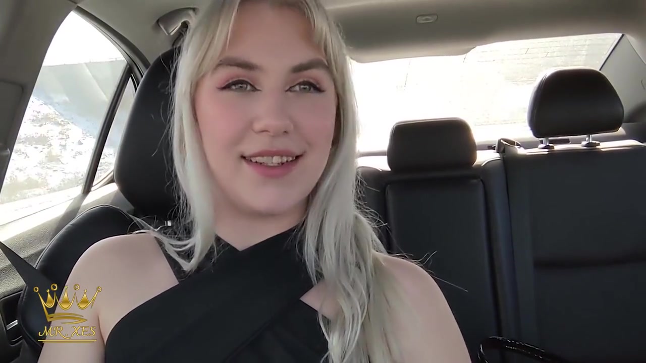 Behind The : Maisey Monroe Post Shoot Road Head
