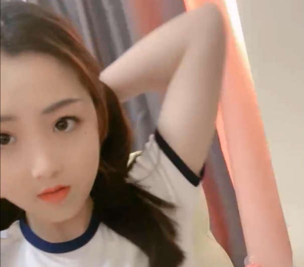 Young Asian Pinay Takes On Hot College Cock