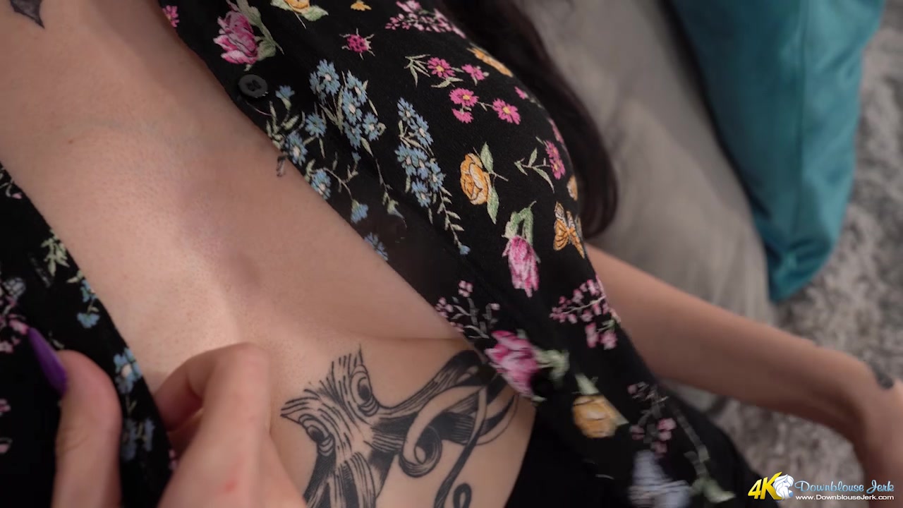 in Cleavage Teaser - DownblouseJerk