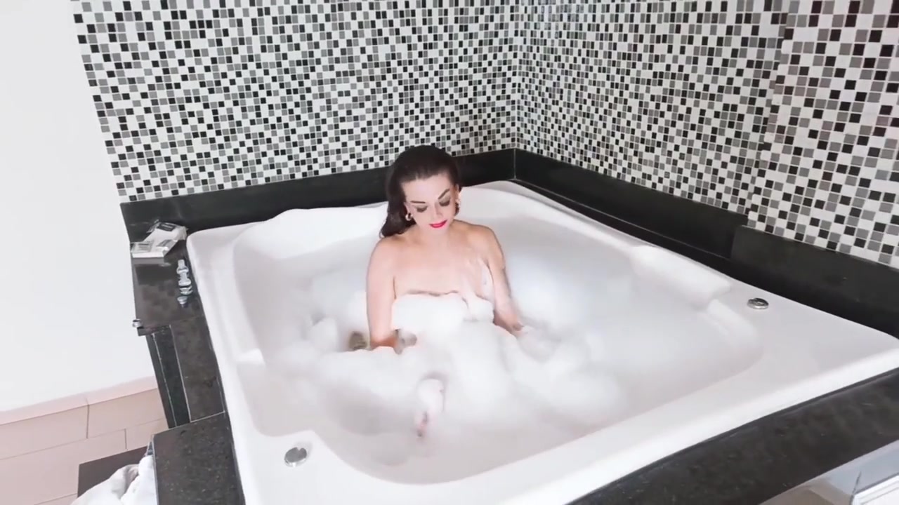 Trans Girl Taking A Bubble Bath