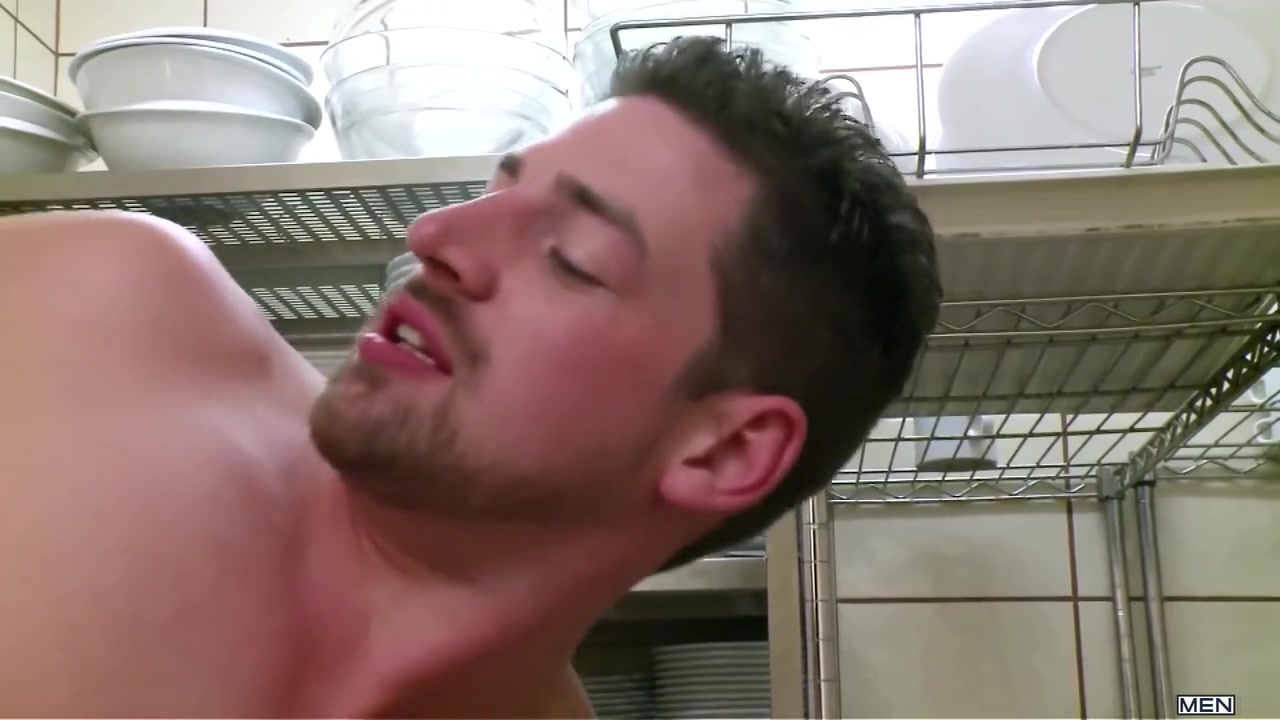 Jeffrey Branson And Andrew Stark - Interracial Threeway