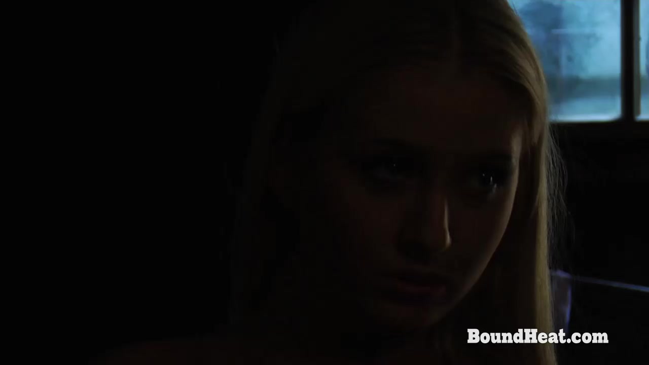 Disappeared On Arrival 2: Lesbian Slave In Prison Masturbating And Touching Herself