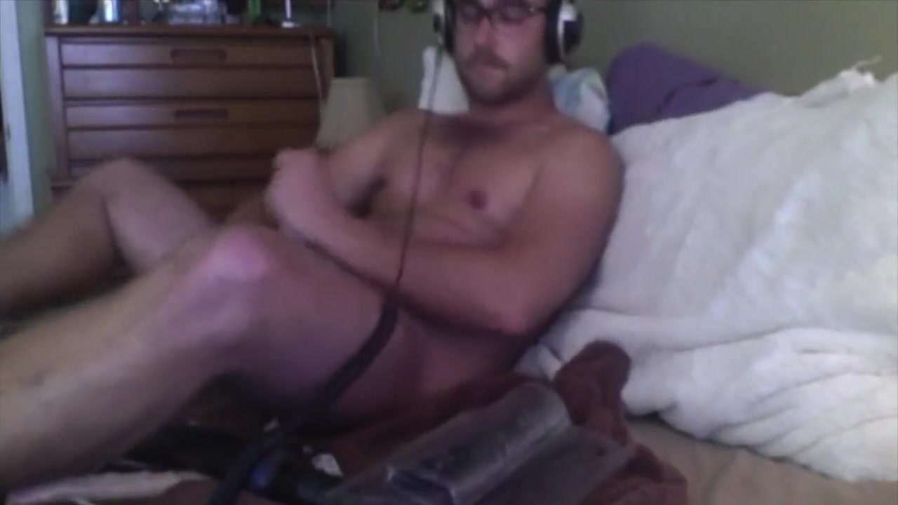 Shh Roommates Home Porn On And Stuffing My Holes On