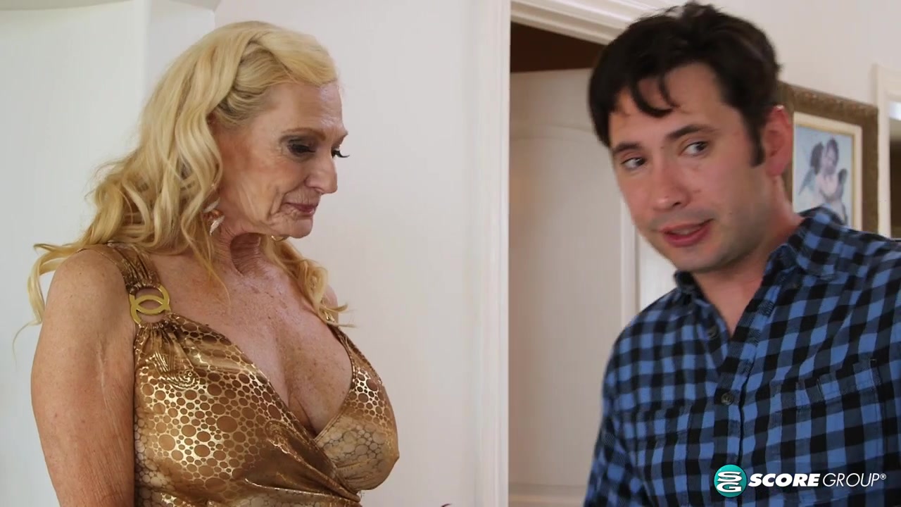 Layla is 68, and this is her first time...on-camera! - 60PlusMilfs
