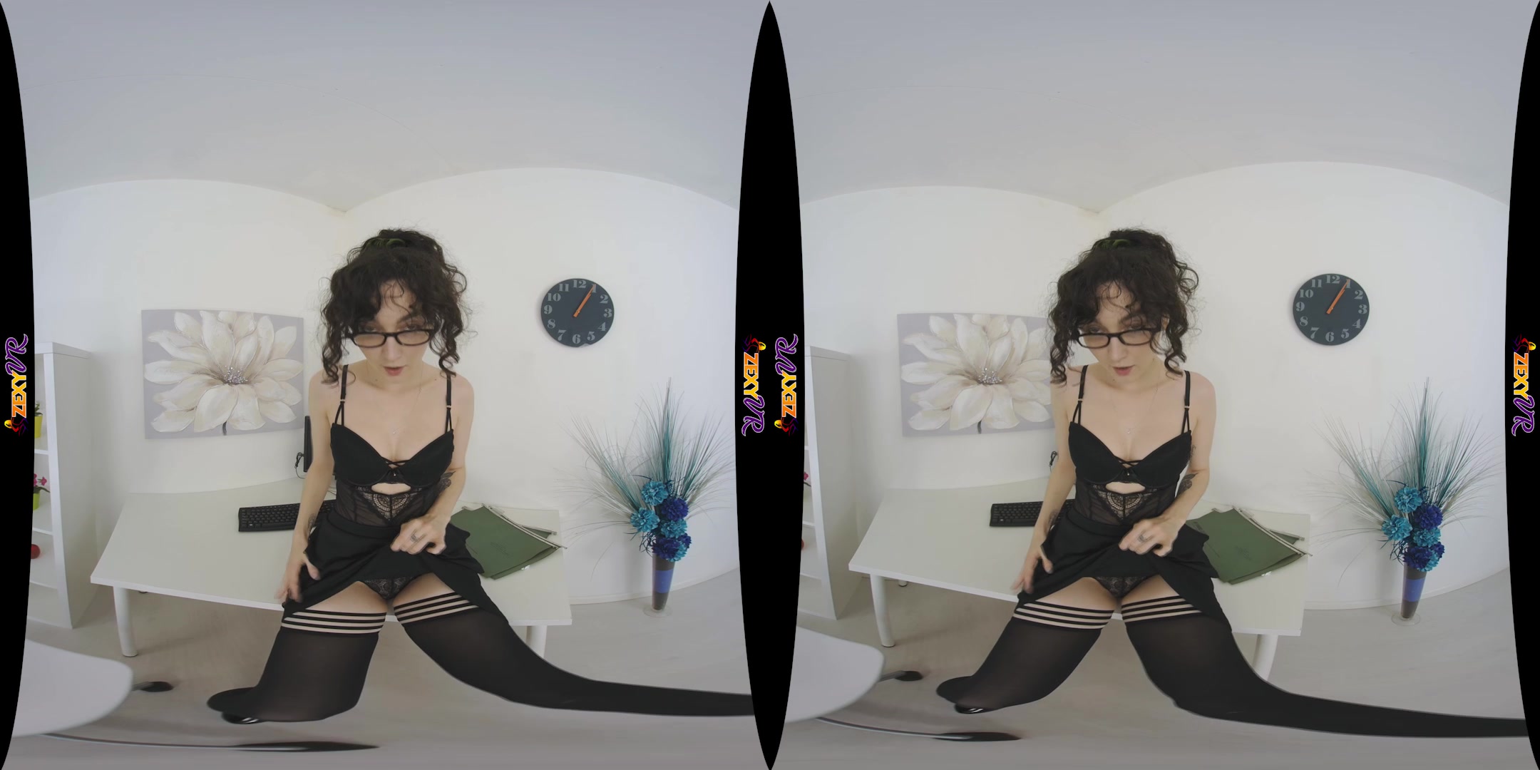 Personal Assistant featuring Millie Parker - ZexyVR